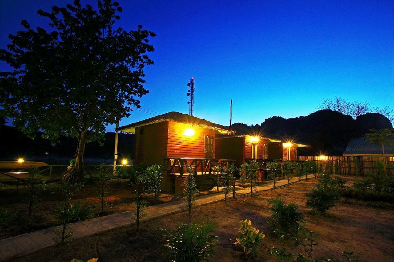 Pp Red Tuna Hut Phi Phi Don Exterior photo